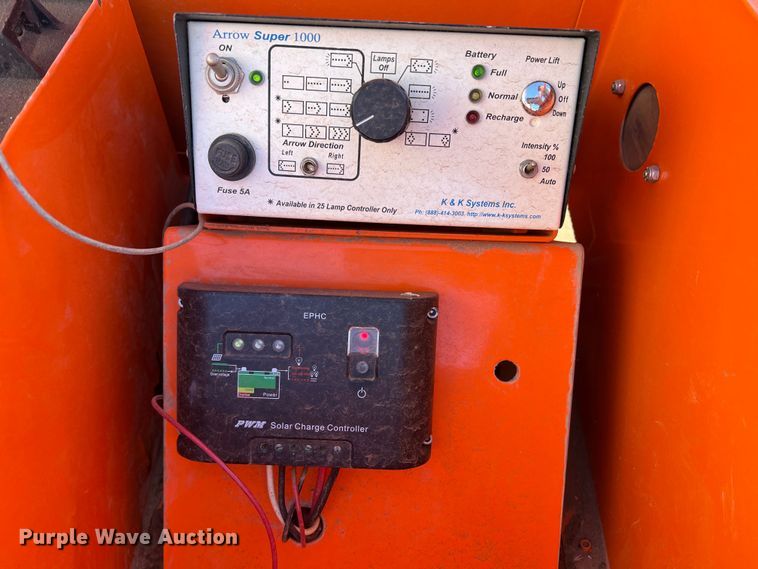 image for item LW9277 2008 K&K Systems  arrow board trailer