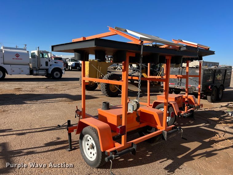 image for item LW9278 2008 K&K Systems  arrow board trailer