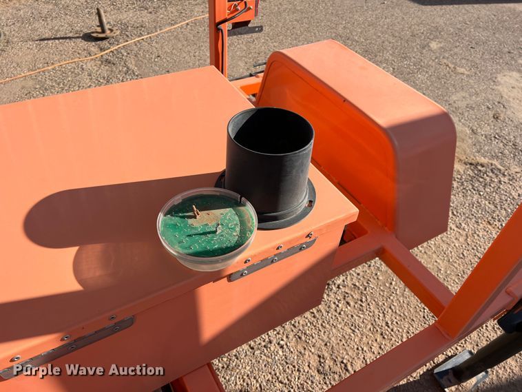 image for item LW9278 2008 K&K Systems  arrow board trailer