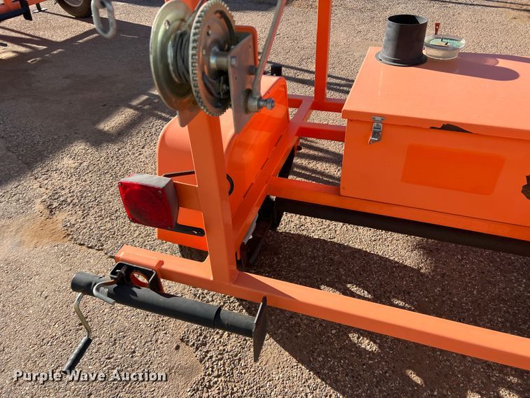 image for item LW9278 2008 K&K Systems  arrow board trailer