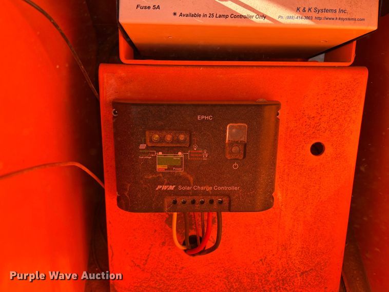 image for item LW9278 2008 K&K Systems  arrow board trailer