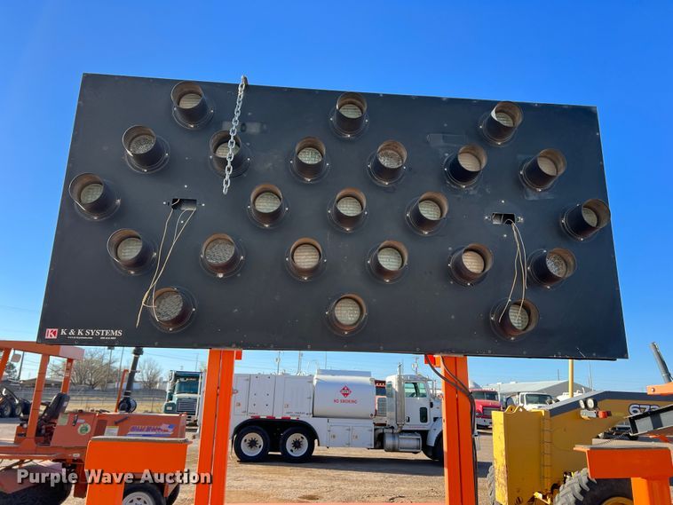 image for item LW9278 2008 K&K Systems  arrow board trailer