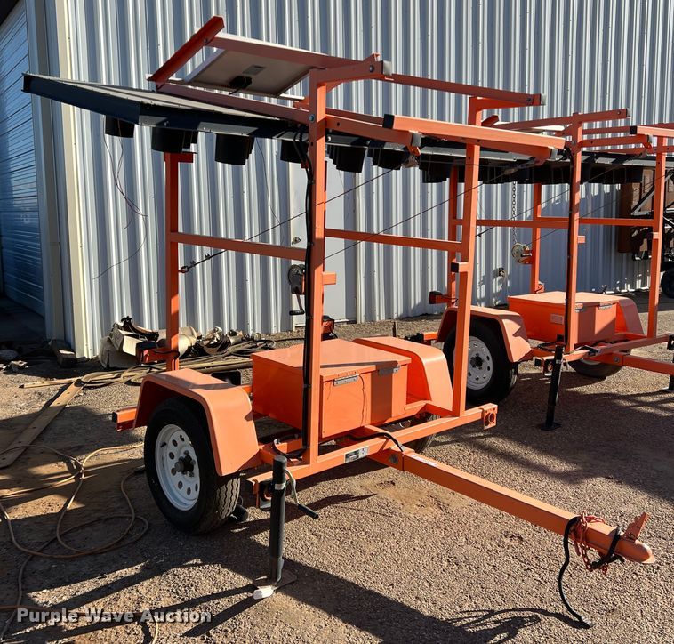 image for item LW9279 2008 K&K Systems  arrow board trailer