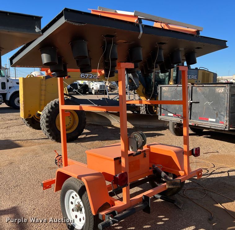 image for item LW9279 2008 K&K Systems  arrow board trailer