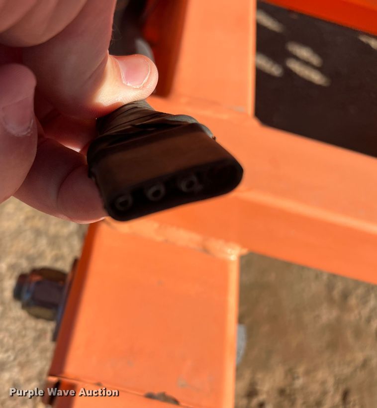 image for item LW9279 2008 K&K Systems  arrow board trailer