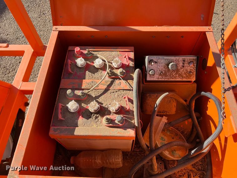 image for item LW9279 2008 K&K Systems  arrow board trailer