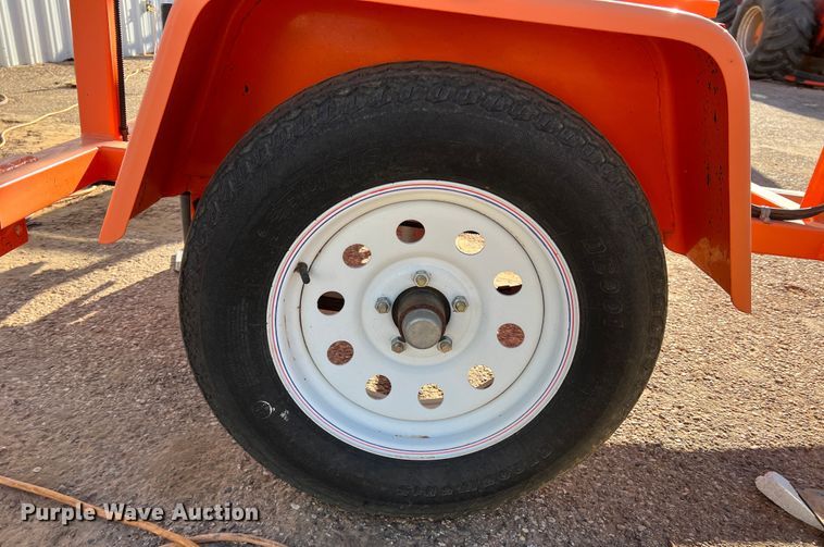 image for item LW9279 2008 K&K Systems  arrow board trailer