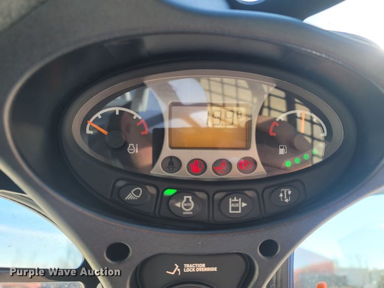 image for item MB9859 2022 Bobcat T870  tracked skid steer loader