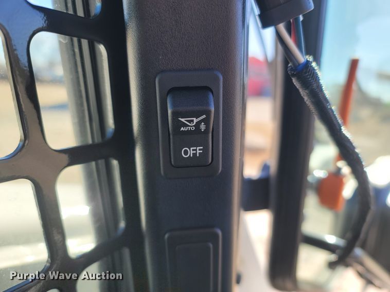 image for item MB9859 2022 Bobcat T870  tracked skid steer loader