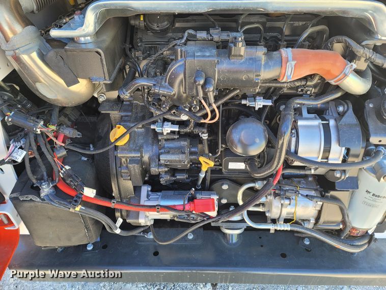 image for item MB9859 2022 Bobcat T870  tracked skid steer loader