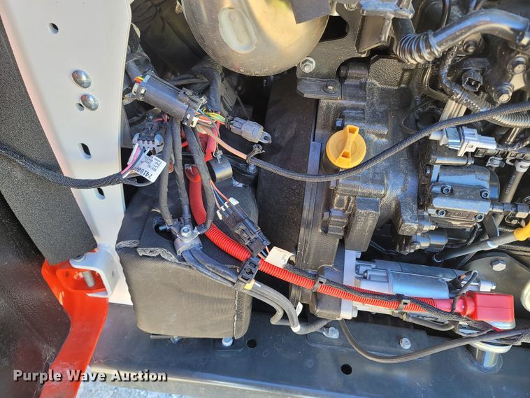 image for item MB9859 2022 Bobcat T870  tracked skid steer loader