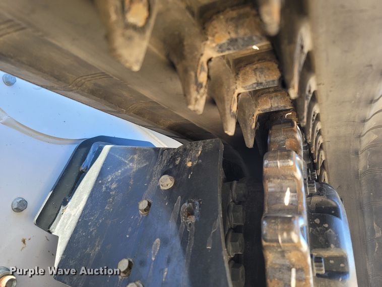 image for item MB9859 2022 Bobcat T870  tracked skid steer loader