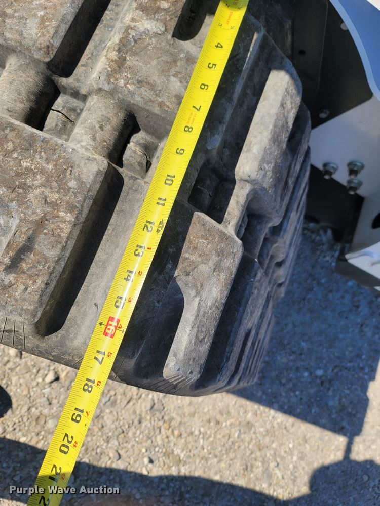 image for item MB9859 2022 Bobcat T870  tracked skid steer loader