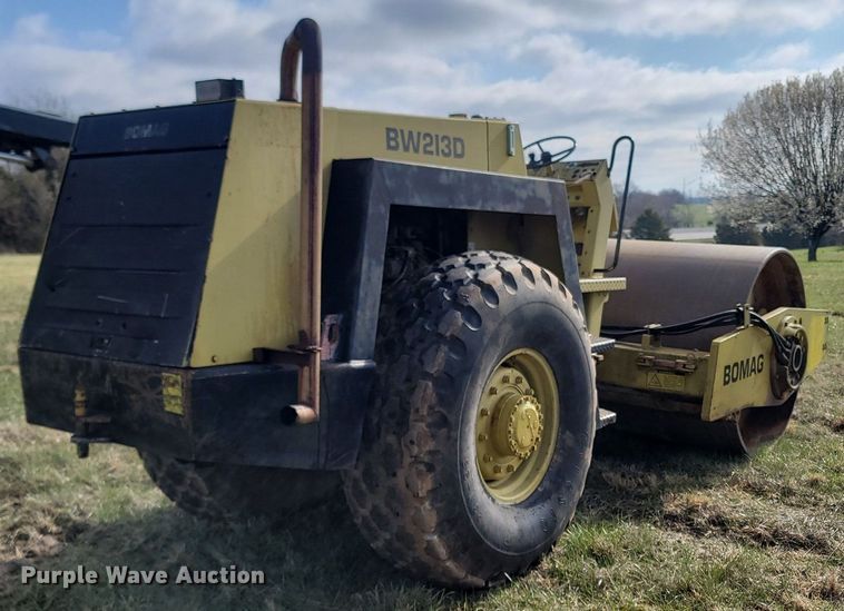 image for item MB9881 1986 Bomag BW213D  single drum vibratory roller