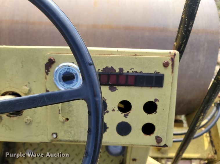 image for item MB9881 1986 Bomag BW213D  single drum vibratory roller