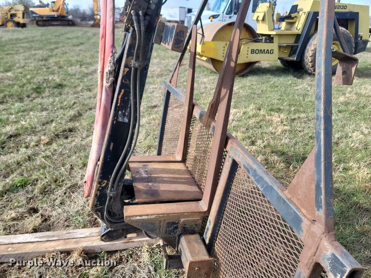 image for item MB9882 1994 Palfinger PW350AH4X  crane