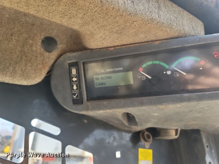 image for item MB9883 2013 John Deere 323D  tracked skid steer loader