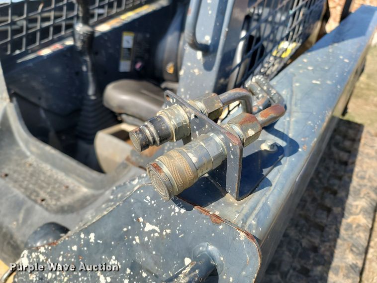 image for item MB9883 2013 John Deere 323D  tracked skid steer loader