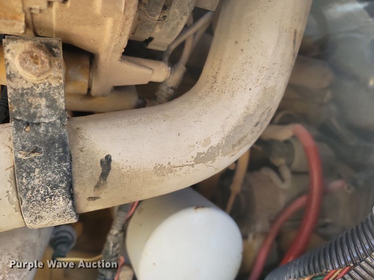 image for item MB9883 2013 John Deere 323D  tracked skid steer loader