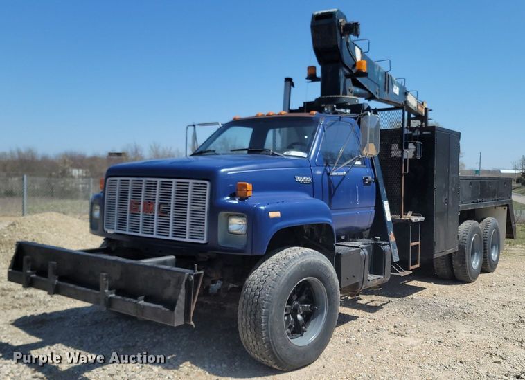 image for item MB9886 1990 GMC TopKick C6000  crane truck