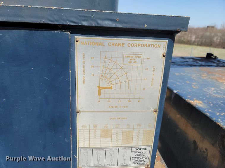 image for item MB9886 1990 GMC TopKick C6000  crane truck