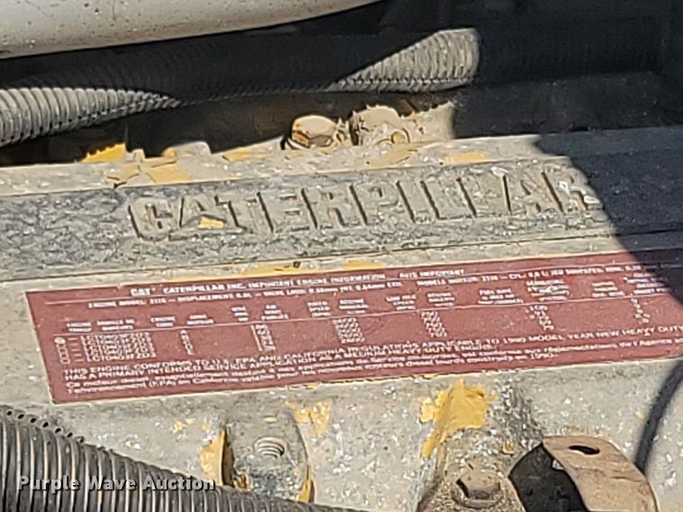 image for item MB9886 1990 GMC TopKick C6000  crane truck