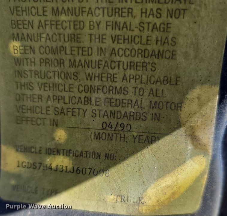 image for item MB9886 1990 GMC TopKick C6000  crane truck