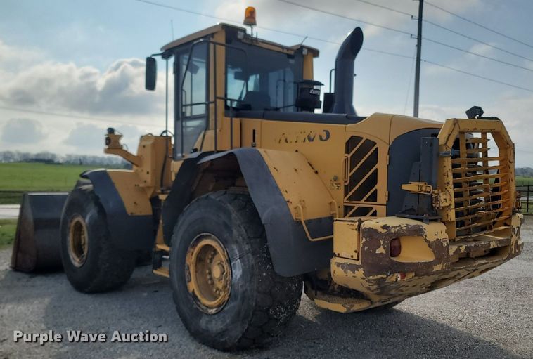 image for item MB9889 2008 Volvo L120F  wheel loader