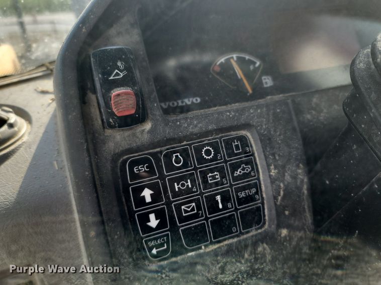 image for item MB9889 2008 Volvo L120F  wheel loader