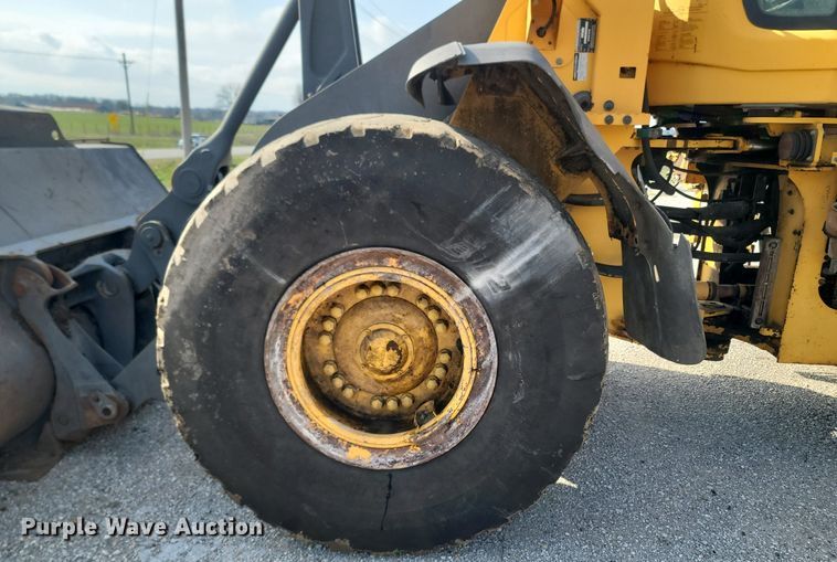 image for item MB9889 2008 Volvo L120F  wheel loader