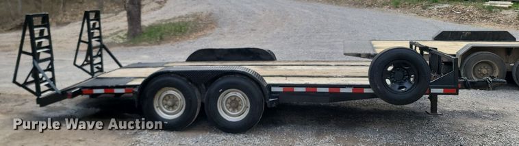 image for item MB9915 1999 Martin Trailers  utility trailer