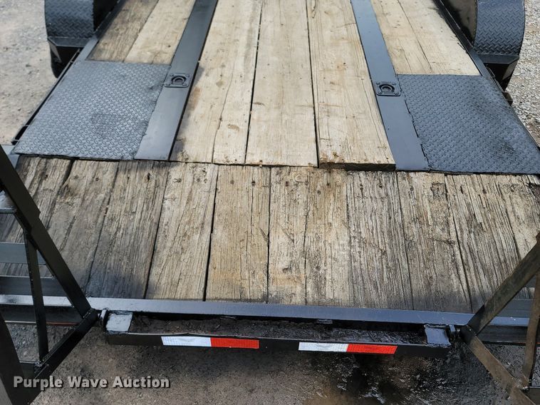 image for item MB9915 1999 Martin Trailers  utility trailer