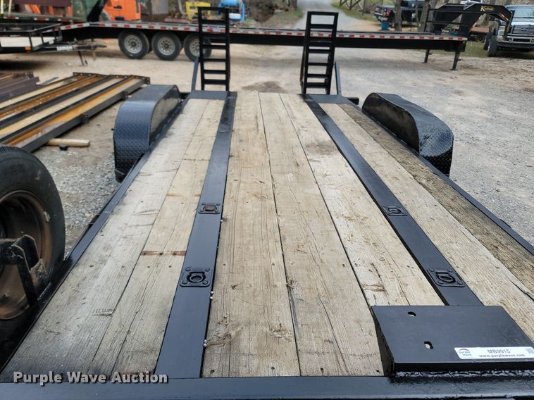 image for item MB9915 1999 Martin Trailers  utility trailer