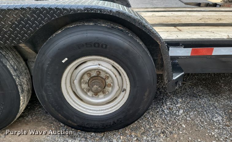 image for item MB9915 1999 Martin Trailers  utility trailer