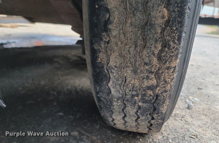 image for item MB9915 1999 Martin Trailers  utility trailer