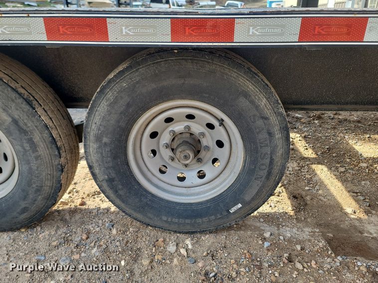 image for item MB9916 2016 Kaufman  equipment trailer