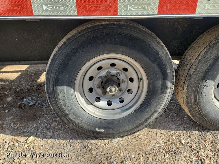 image for item MB9916 2016 Kaufman  equipment trailer