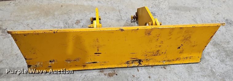 image for item MC9694 2018 Carlton SP5014TRX  stump grinder