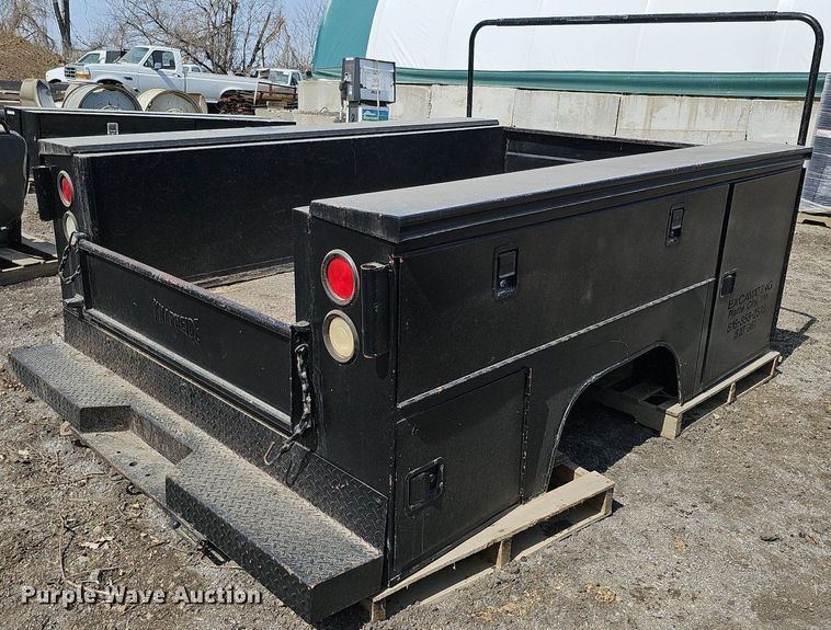 image for item MC9702 Knapheide 9304  utility bed