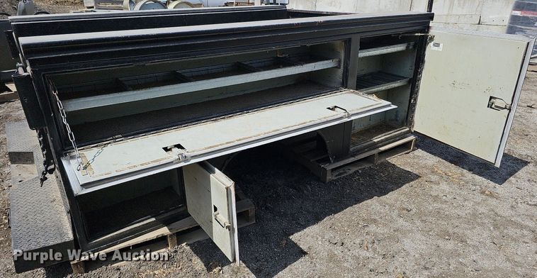 image for item MC9702 Knapheide 9304  utility bed