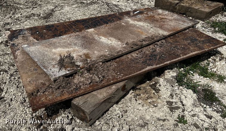 image for item MF9869 (2) steel plates