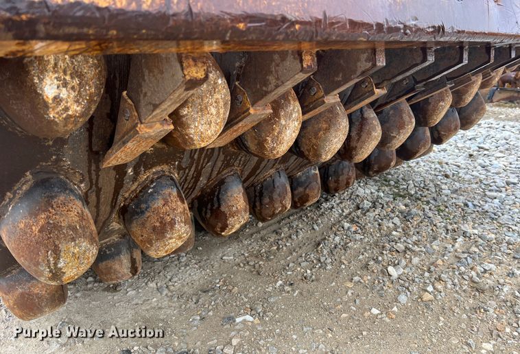 image for item MM9281 1995 Caterpillar CP563C  single drum vibratory roller