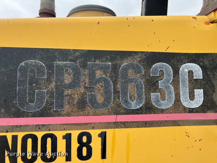 image for item MM9281 1995 Caterpillar CP563C  single drum vibratory roller