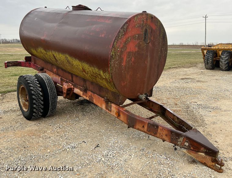 image for item MM9282 Tank trailer