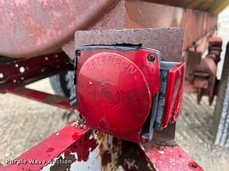 image for item MM9282 Tank trailer