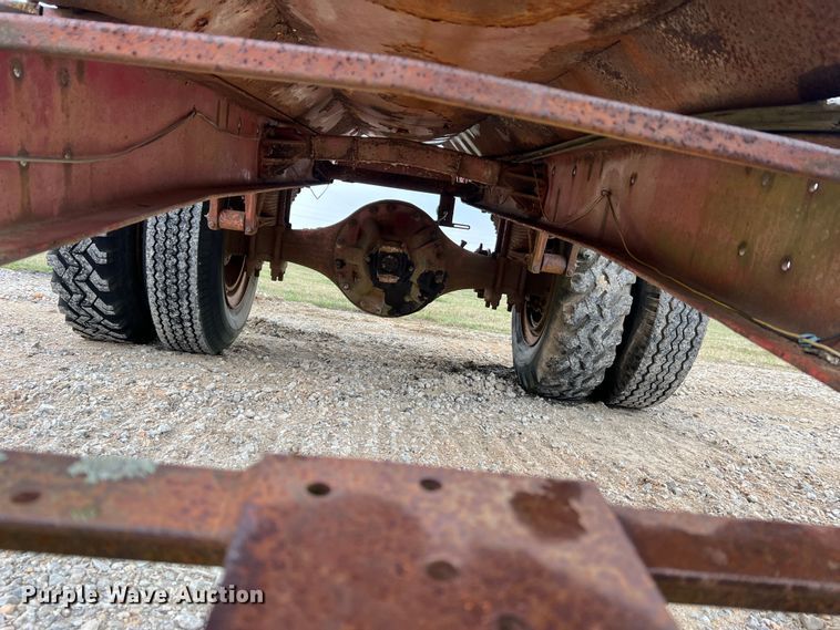 image for item MM9282 Tank trailer