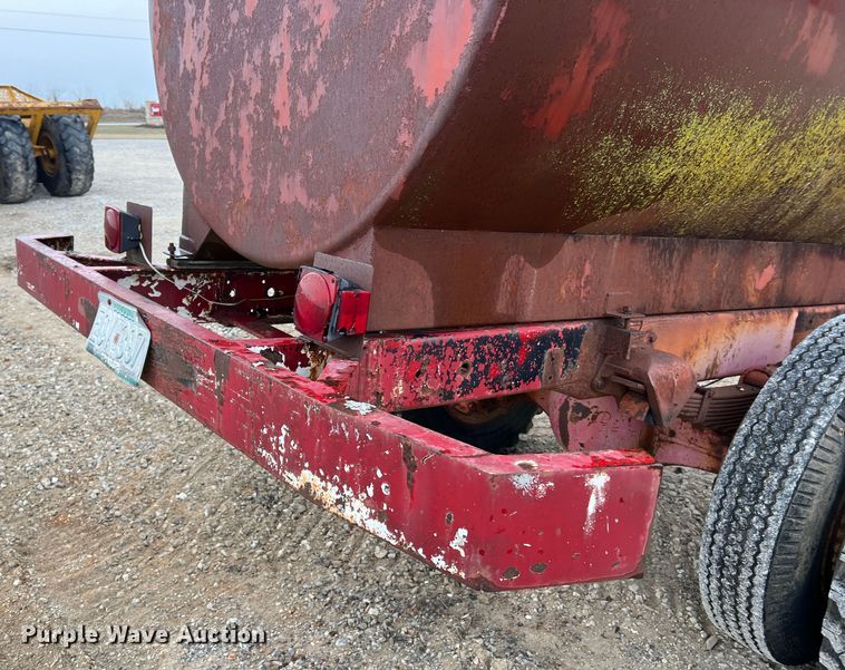 image for item MM9282 Tank trailer