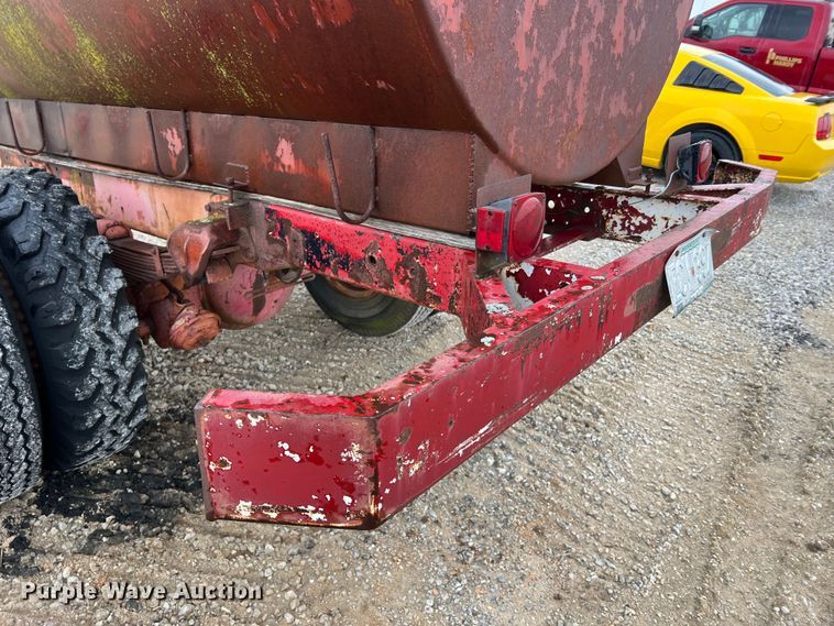 image for item MM9282 Tank trailer