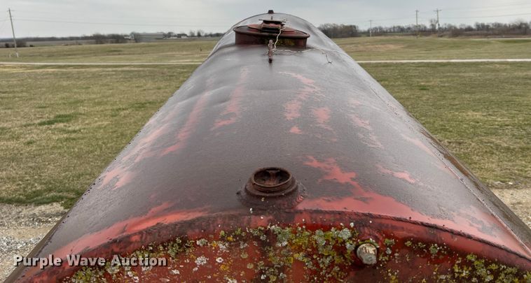 image for item MM9282 Tank trailer