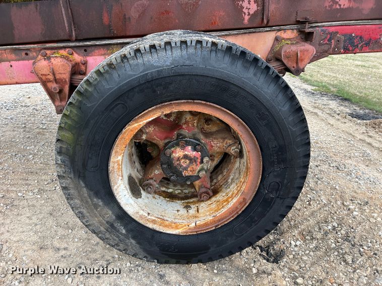 image for item MM9282 Tank trailer